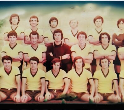 Από αριστερά προς τα δεξιά: Όρθιοι: Δενδρινός, Καβαγιας, Κάκος, Τάκος, Βούλγαρης, Σταύρος Μέση: Καλιφούλης, Γιακουμής, Σαβουλίδης, Κωνσταντίνου, Γαβαλάς, Σταματίου. Καθήμενοι: Γλυκοκάλαμος, Μπαλτούμας, Οικονόμου, Παππάς, Κωστόπουλος, Κοτρώτσος.